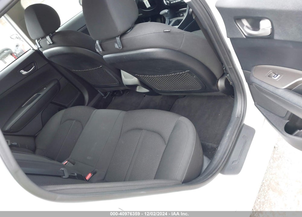 2020 KIA OPTIMA LX VIN: 5XXGT4L38LG438545