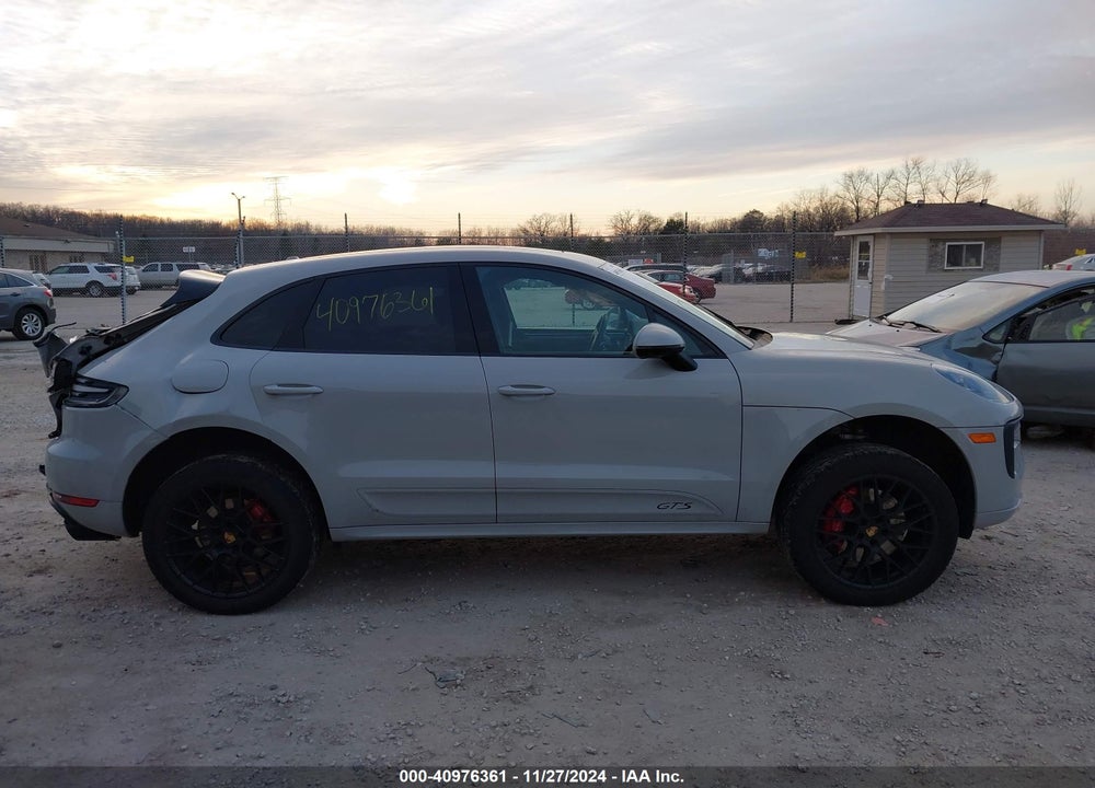 2021 PORSCHE MACAN GTS VIN: WP1AG2A56MLB53460