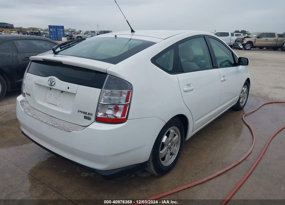 2005 TOYOTA PRIUS VIN: JTDKB20U650130616