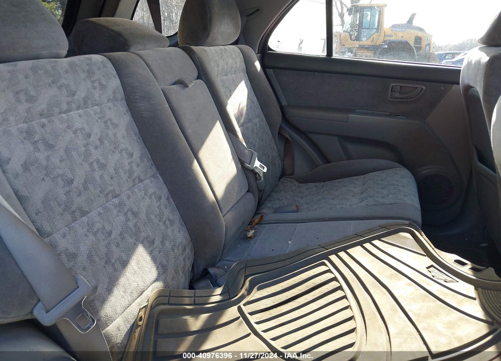 2008 KIA SORENTO LX VIN: KNDJD735185842515