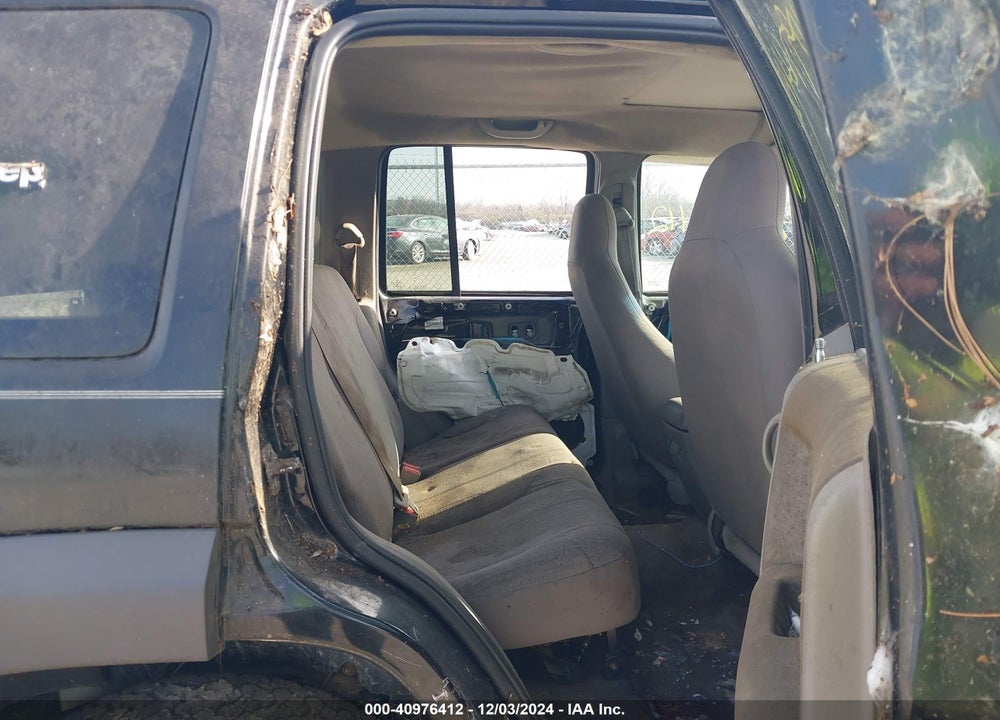 2003 JEEP LIBERTY SPORT VIN: 1J4GL48K73W697682