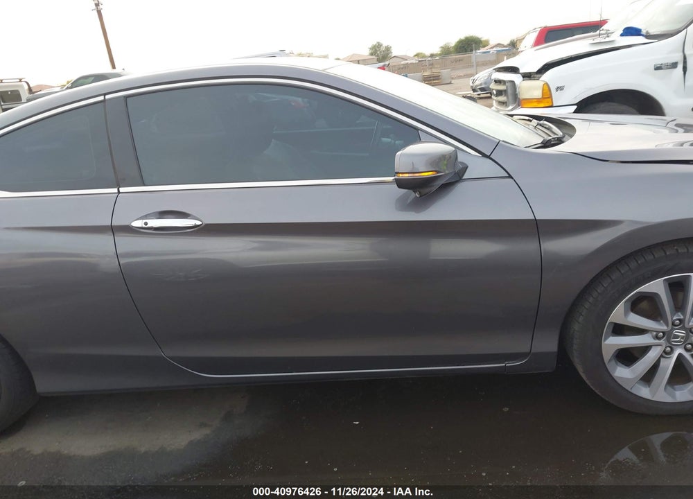 2015 HONDA ACCORD EX-L V-6 VIN: 1HGCT2A83FA003290