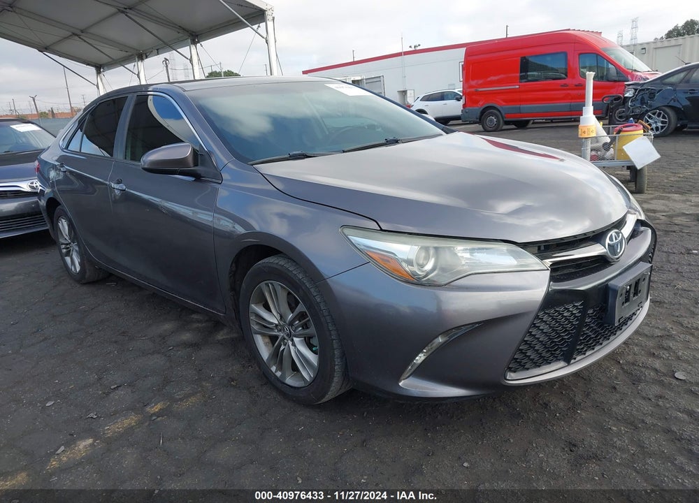 2015 TOYOTA CAMRY SE VIN: 4T1BF1FK1FU099253