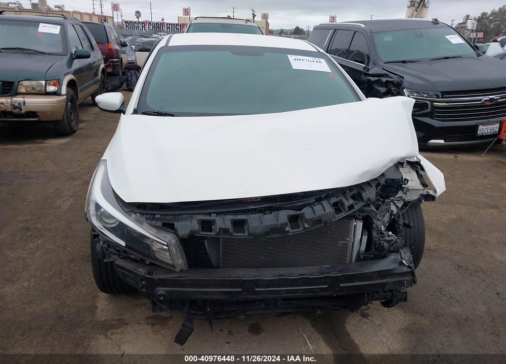 2017 KIA FORTE LX VIN: 3KPFK4A74HE098055