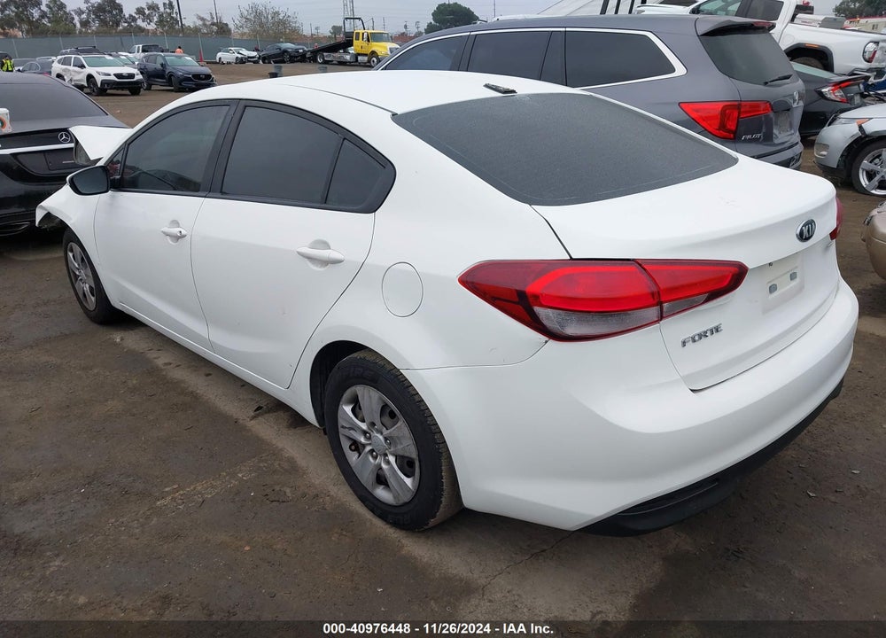 2017 KIA FORTE LX VIN: 3KPFK4A74HE098055