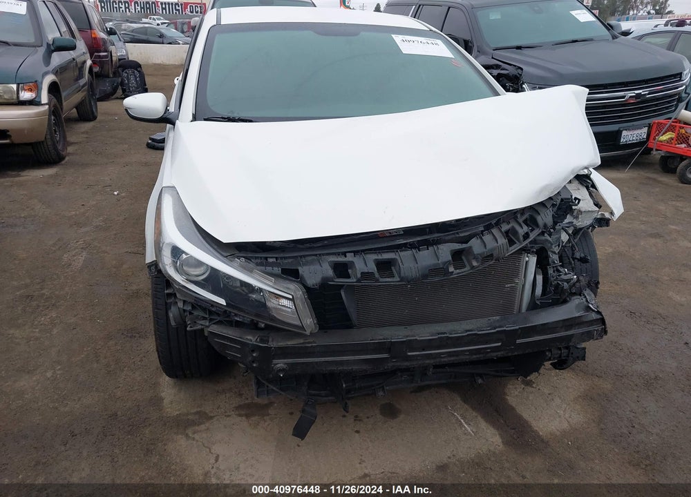 2017 KIA FORTE LX VIN: 3KPFK4A74HE098055