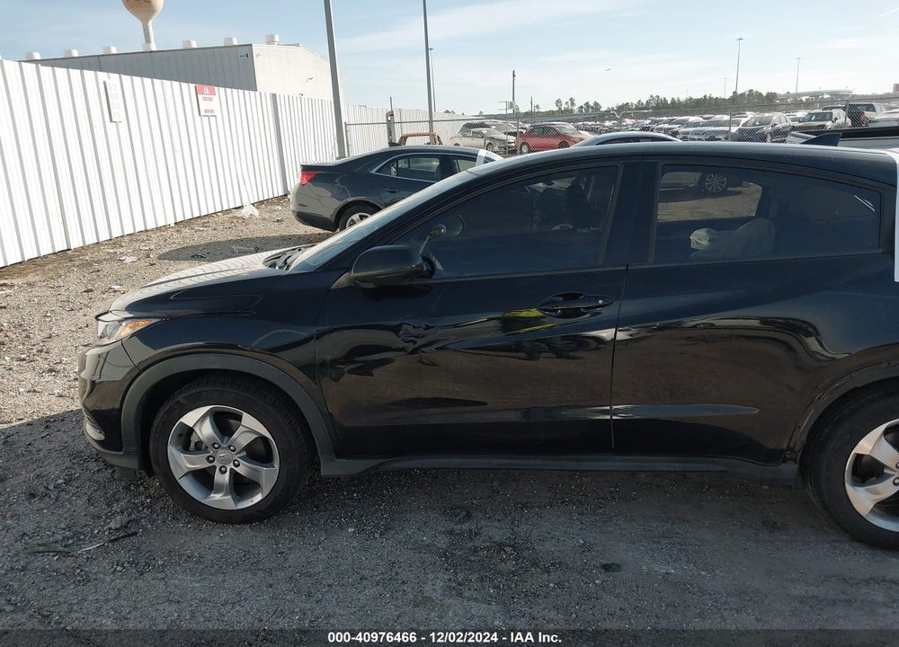 2019 HONDA HR-V LX VIN: 3CZRU5H33KG704290