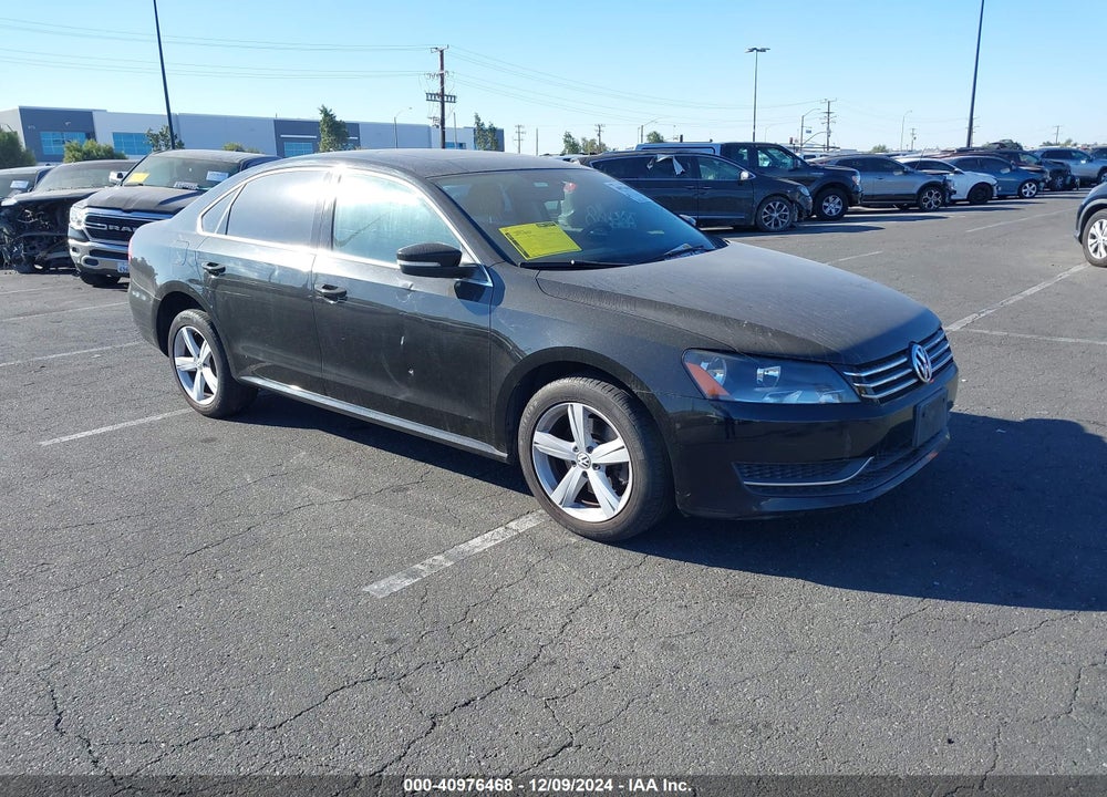 2014 VOLKSWAGEN PASSAT 2.5L SE VIN: 1VWBP7A30EC011539