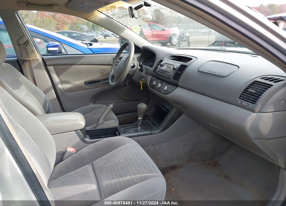 2005 TOYOTA CAMRY LE VIN: 4T1BE32K65U637805