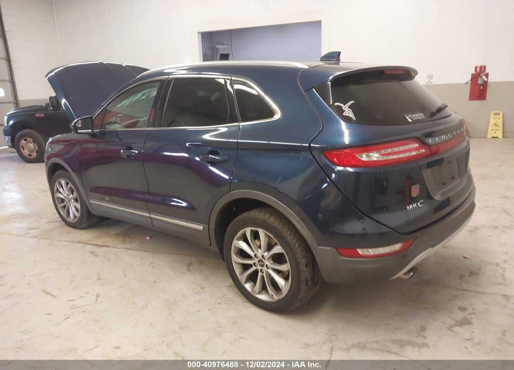 2016 LINCOLN MKC SELECT VIN: 5LMCJ2D92GUJ00465
