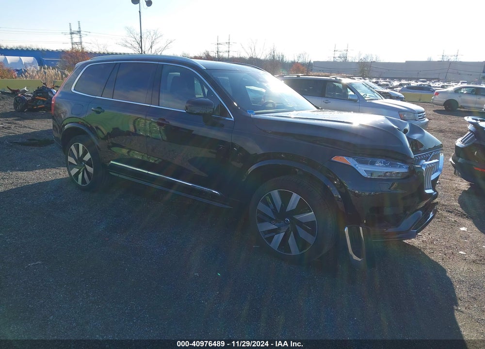 2024 VOLVO XC90 RECHARGE PLUG-IN HYBRID T8 ULTIMATE BRIGHT THEME 7-SEATER VIN: YV4H60CF9R1232134