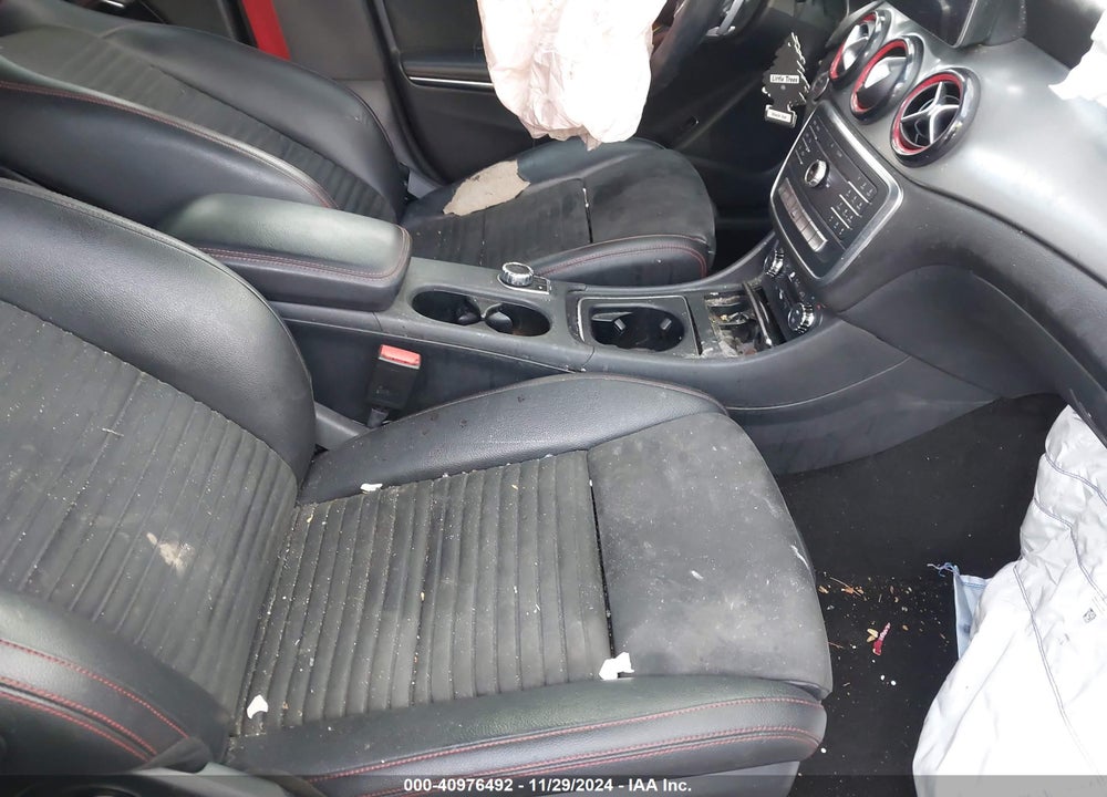 2017 MERCEDES-BENZ CLA 250 4MATIC VIN: WDDSJ4GB0HN372138