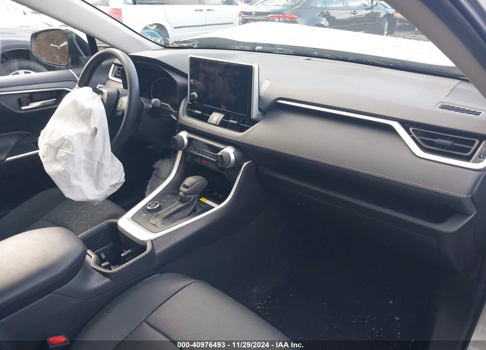 2023 TOYOTA RAV4 HYBRID XLE VIN: 4T3RWRFV9PU089182