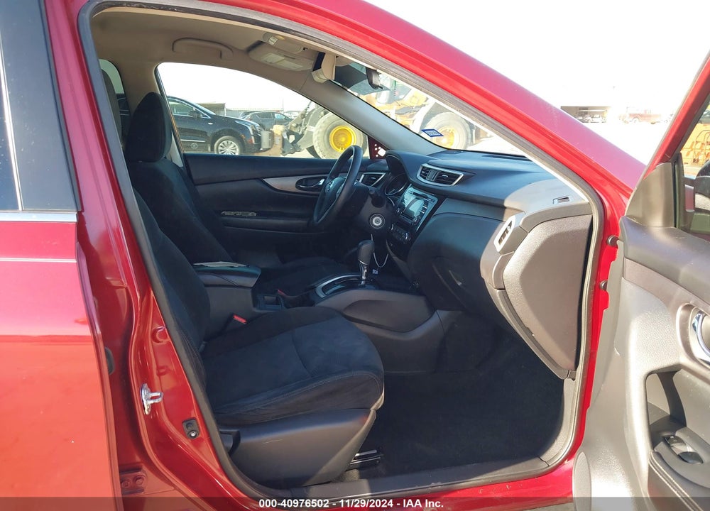 2016 NISSAN ROGUE S VIN: 5N1AT2MT0GC876115