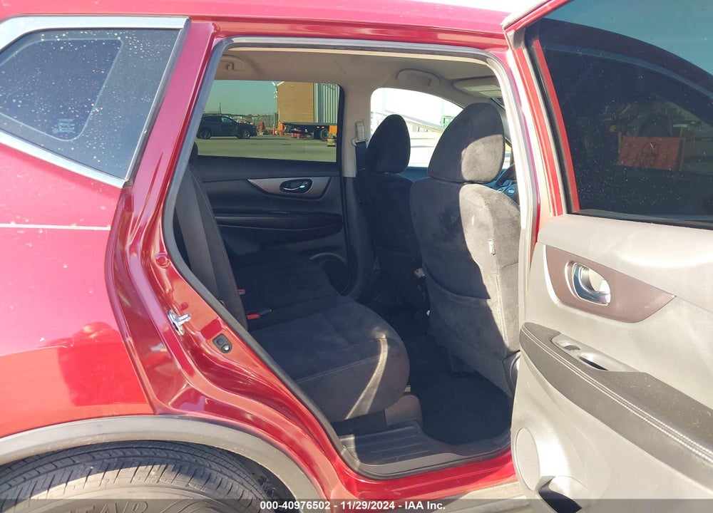 2016 NISSAN ROGUE S VIN: 5N1AT2MT0GC876115