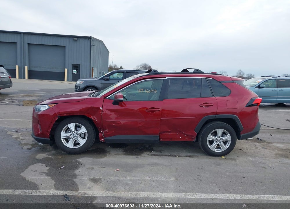 2020 TOYOTA RAV4 VIN: JTMP1RFV4LJ031737