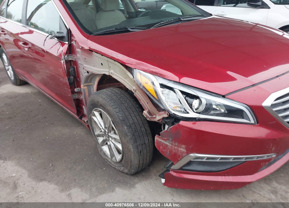 2015 HYUNDAI SONATA SE VIN: 5NPE24AF6FH259565