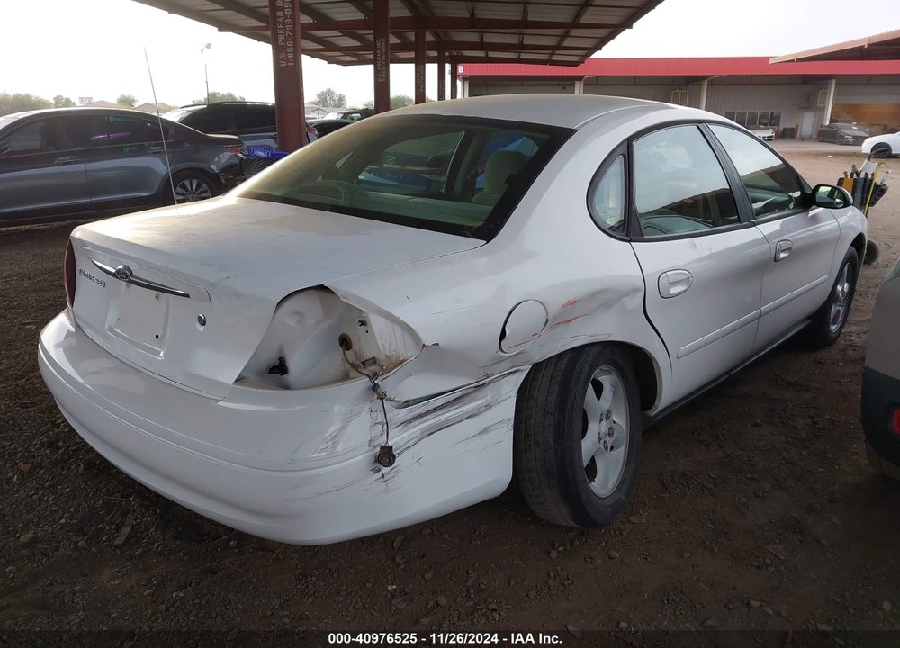 2000 FORD TAURUS SES VIN: 1FAFP55U8YG237102