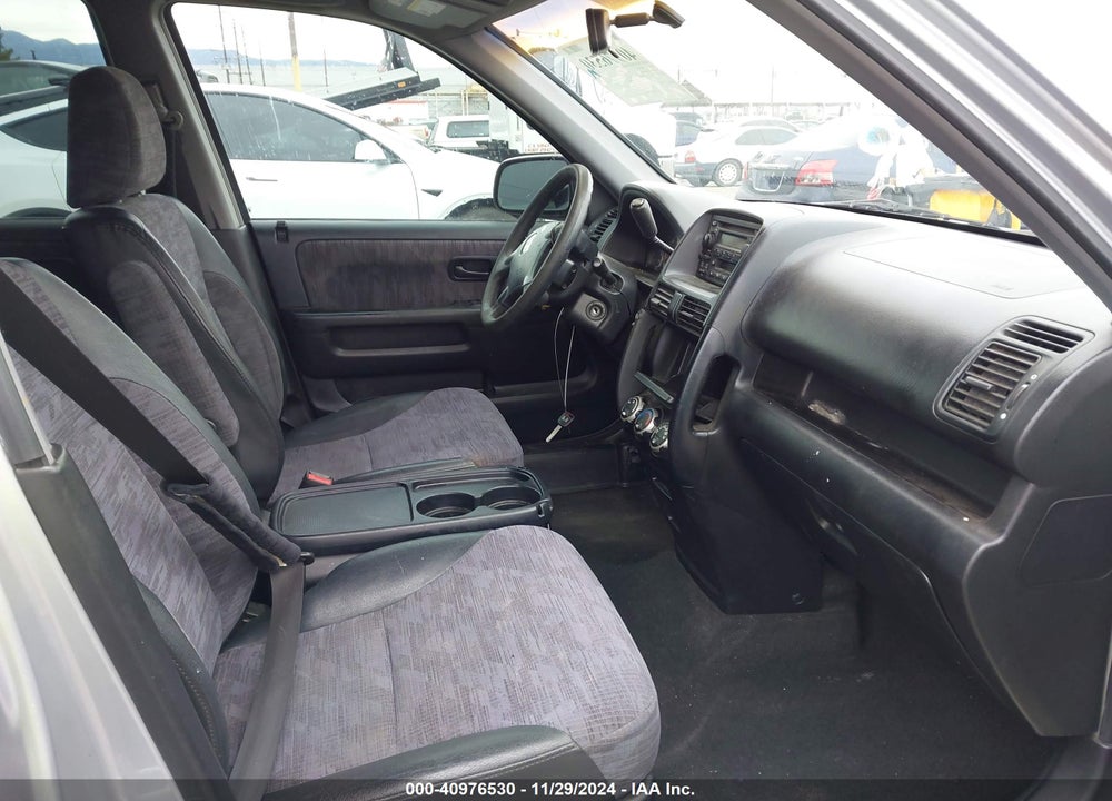 2003 HONDA CR-V LX VIN: JHLRD68473C006647