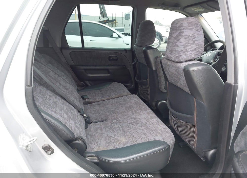 2003 HONDA CR-V LX VIN: JHLRD68473C006647