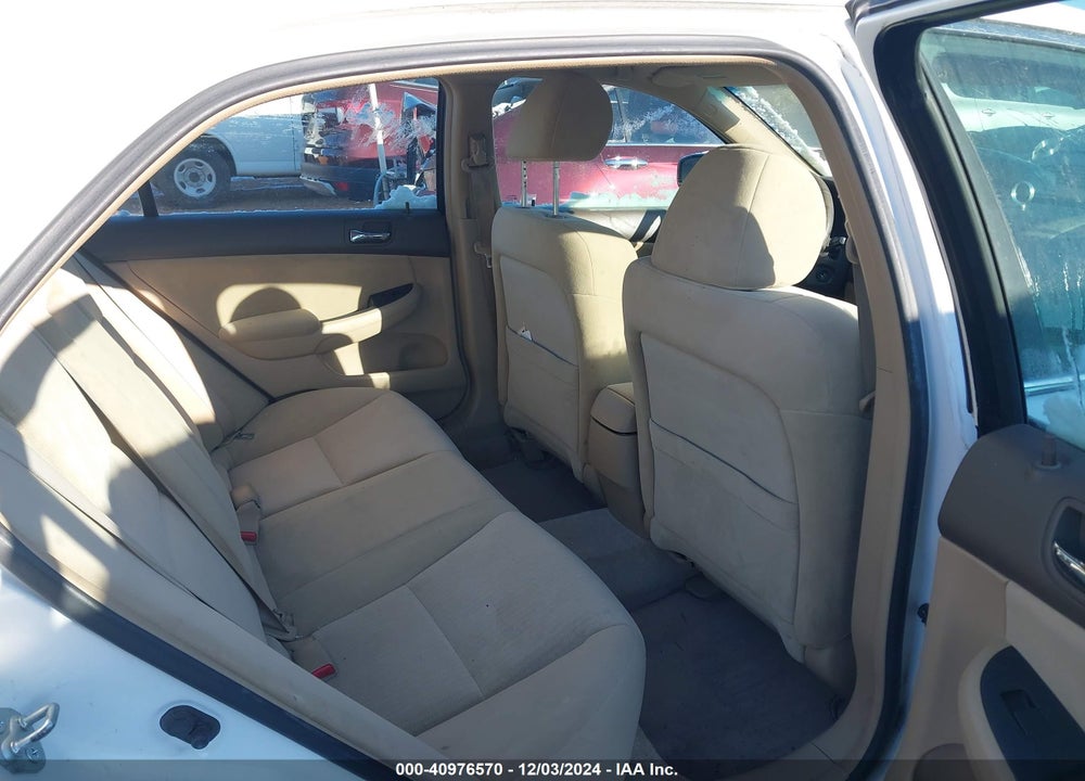 2005 HONDA ACCORD 2.4 LX VIN: 1HGCM56405A159256