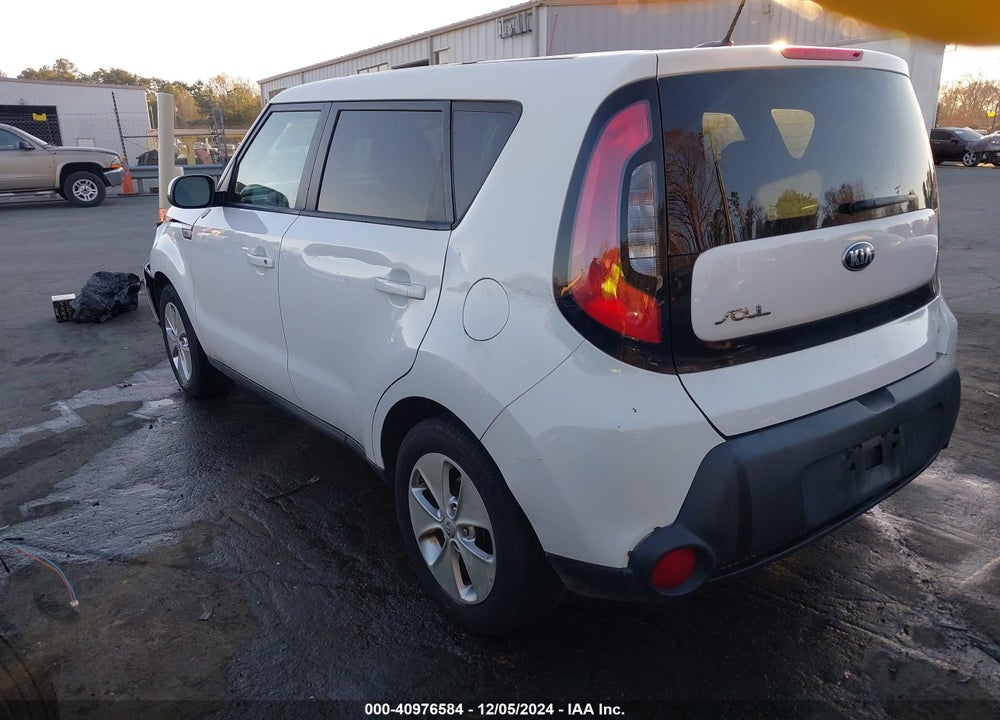 2015 KIA SOUL VIN: KNDJN2A27F7776921