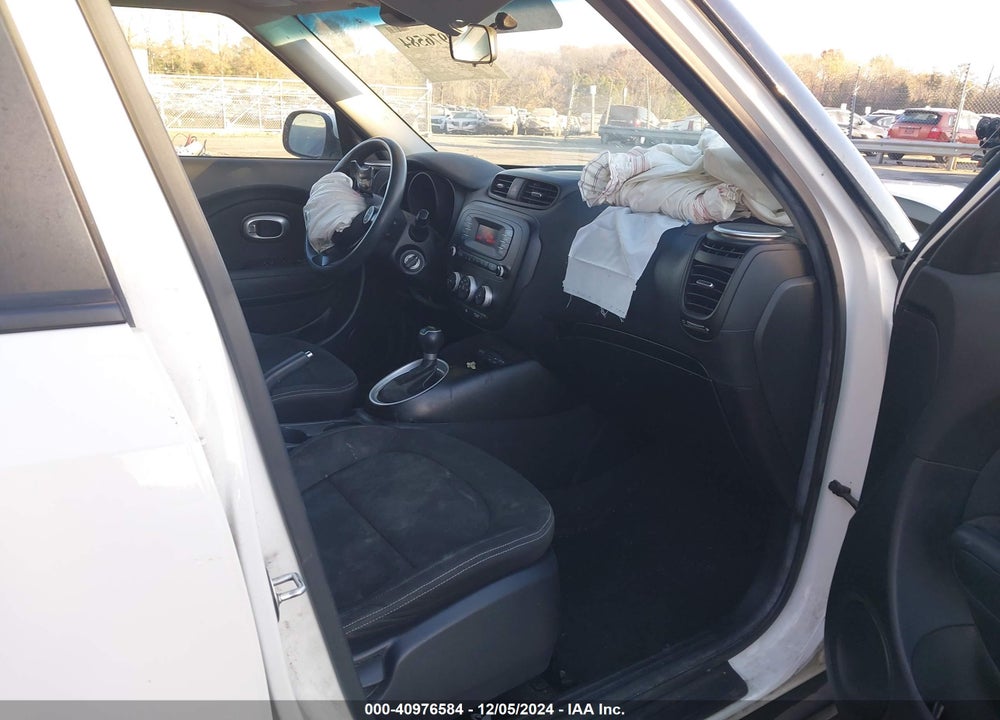2015 KIA SOUL VIN: KNDJN2A27F7776921
