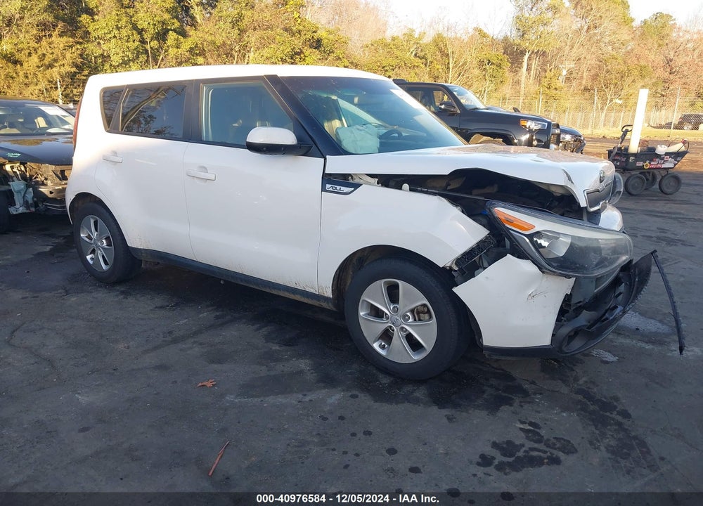 2015 KIA SOUL VIN: KNDJN2A27F7776921