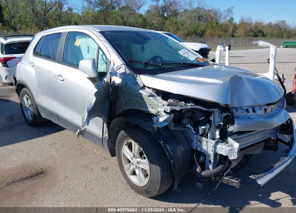 2022 CHEVROLET TRAX FWD LS VIN: KL7CJKSM4NB535802