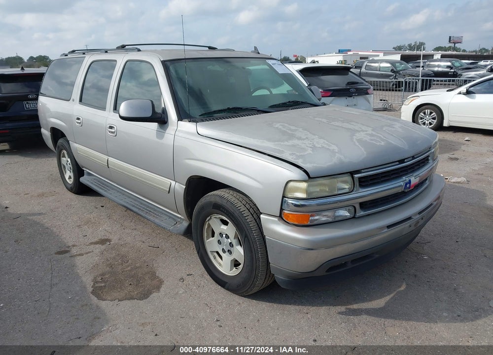 2006 CHEVROLET SUBURBAN 1500 LT VIN: 1GNEC16Z06J172628