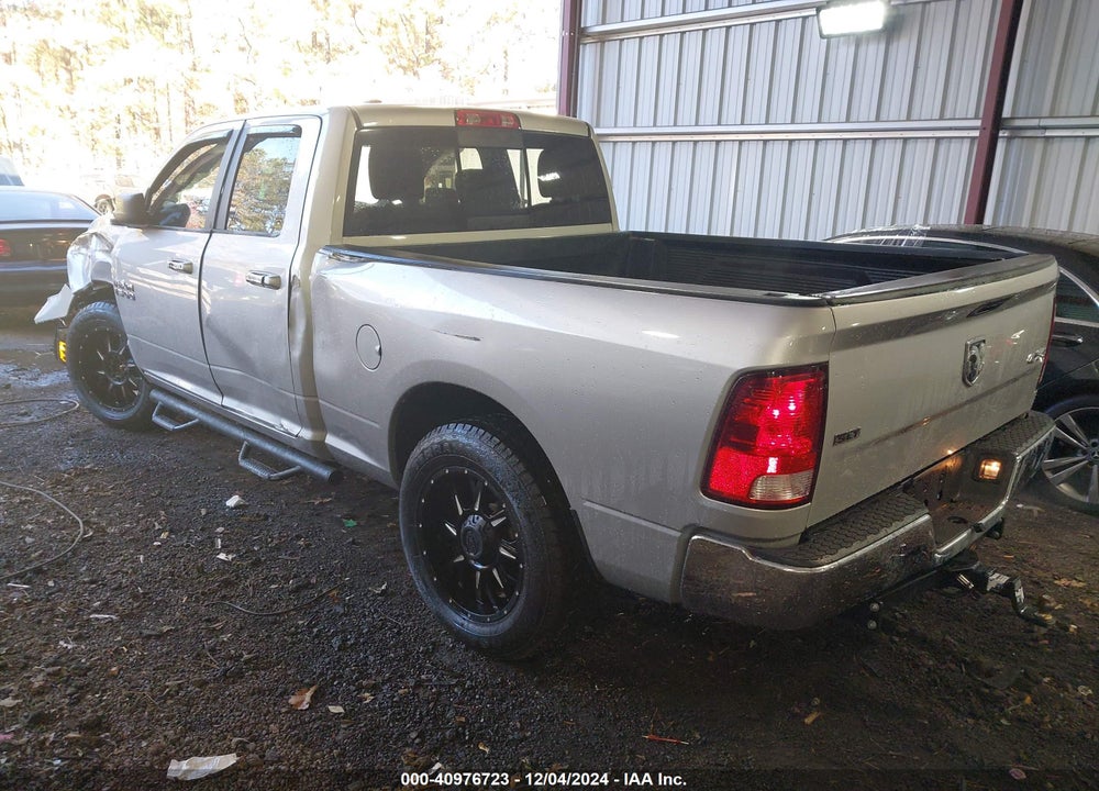2017 RAM 1500 SLT 4X4 6'4 BOX VIN: 1C6RR7GT8HS526826