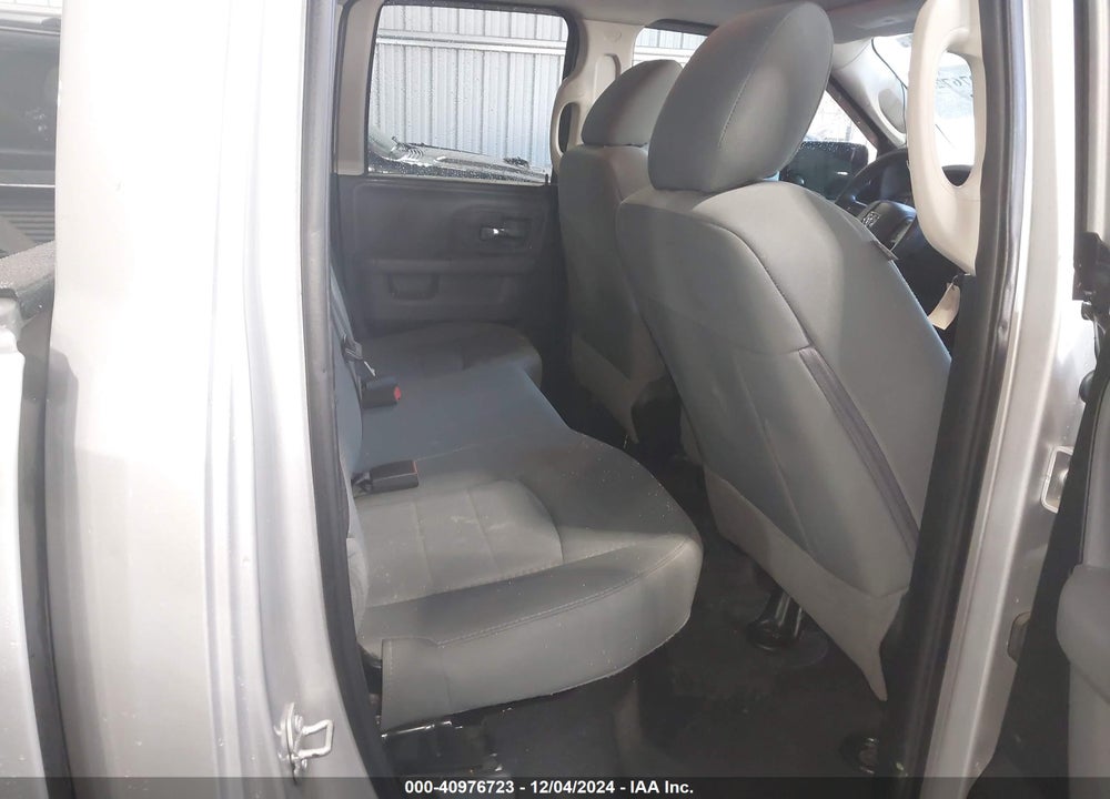 2017 RAM 1500 SLT 4X4 6'4 BOX VIN: 1C6RR7GT8HS526826