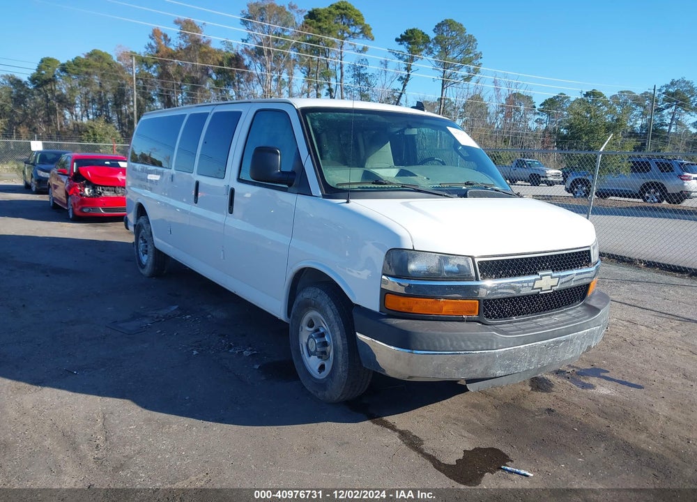 2016 CHEVROLET EXPRESS 3500 LT VIN: 1GAZGPFGXG1234076