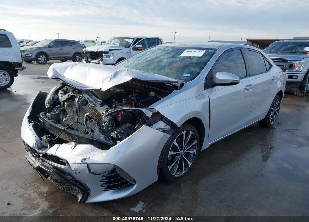 2018 TOYOTA COROLLA SE VIN: 5YFBURHE3JP787583