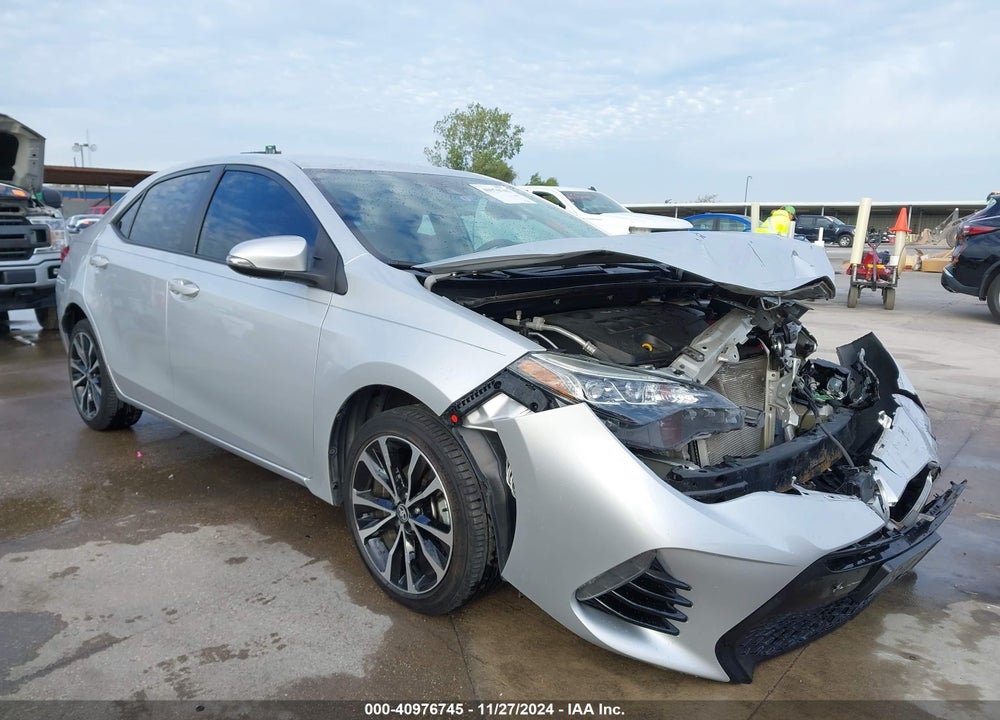 2018 TOYOTA COROLLA SE VIN: 5YFBURHE3JP787583