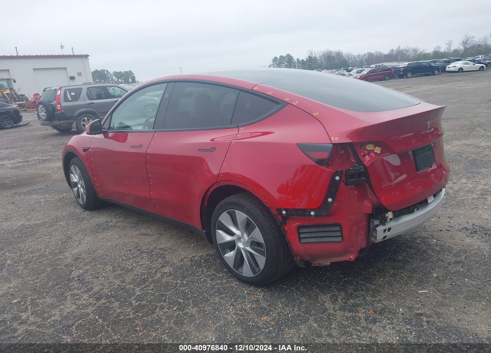 2023 TESLA MODEL Y VIN: 7SAYGDEEXPF839081