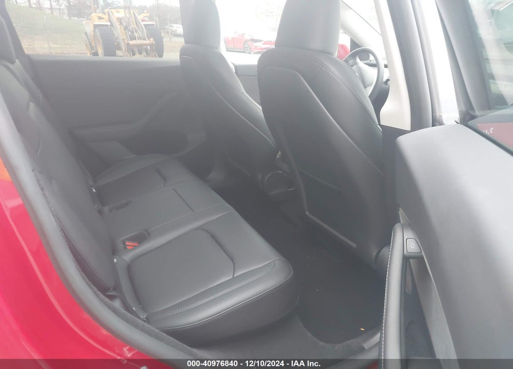 2023 TESLA MODEL Y VIN: 7SAYGDEEXPF839081