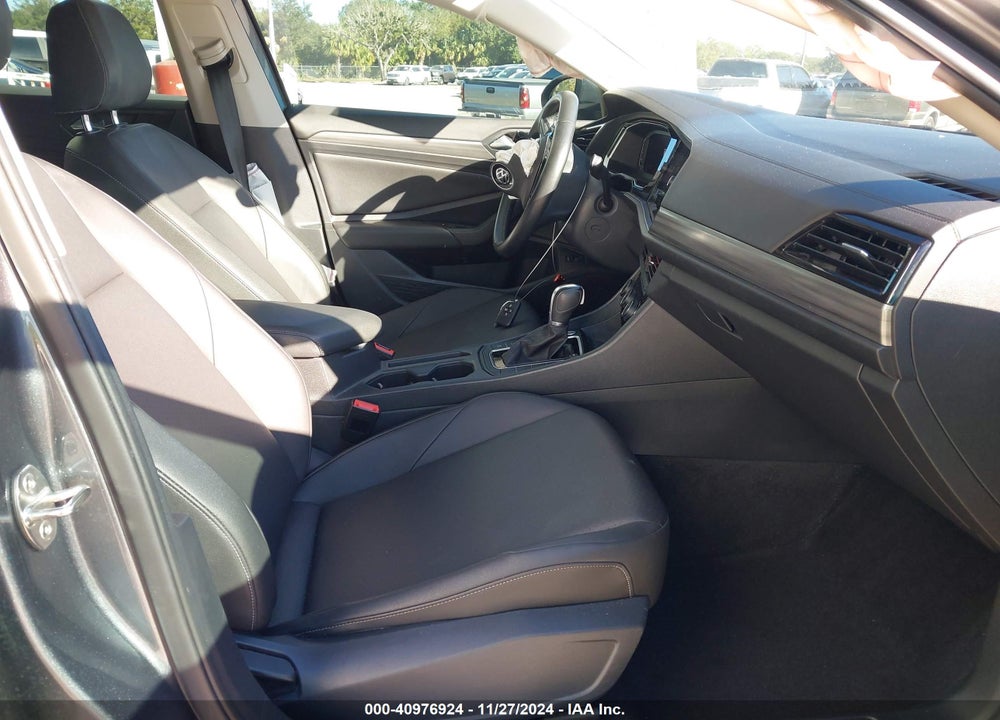 2019 VOLKSWAGEN JETTA SEL VIN: 3VWE57BU4KM201980