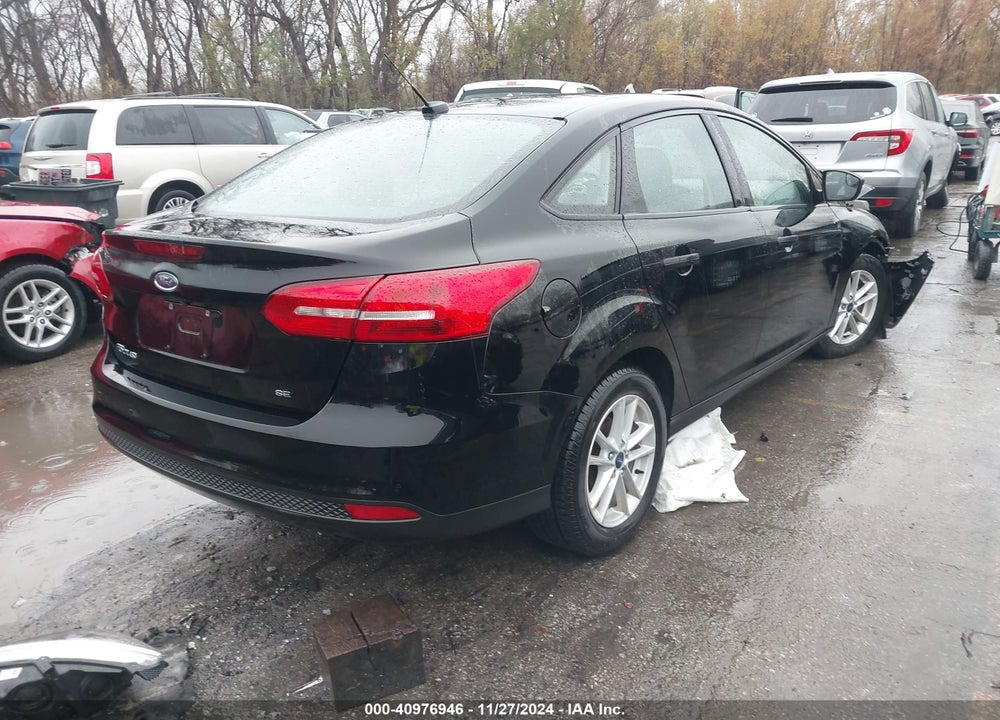 2017 FORD FOCUS SE VIN: 1FADP3F28HL328788