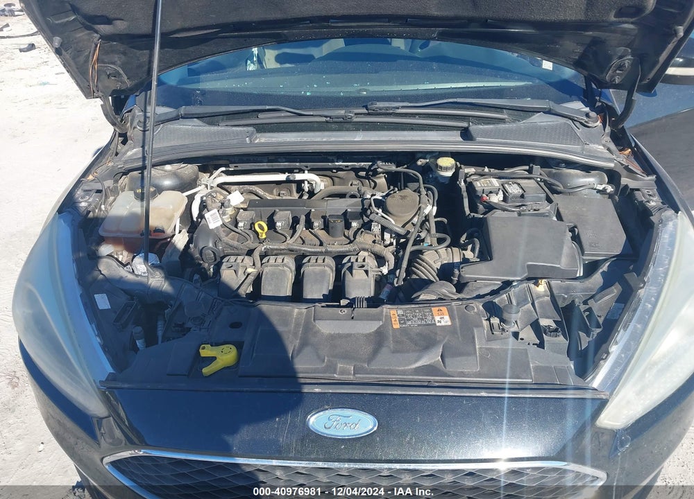 2015 FORD FOCUS SE VIN: 1FADP3K2XFL298132