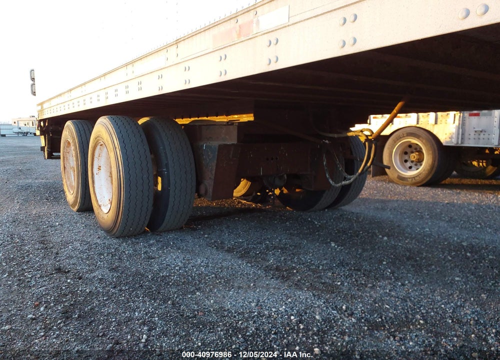 1993 FRUEHAUF --- VIN: 1H2V04826PE043829