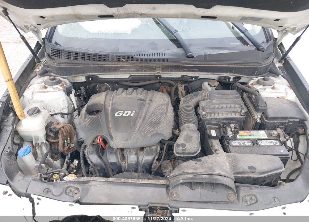 2011 HYUNDAI SONATA VIN: 5NPEB4AC2BH230192