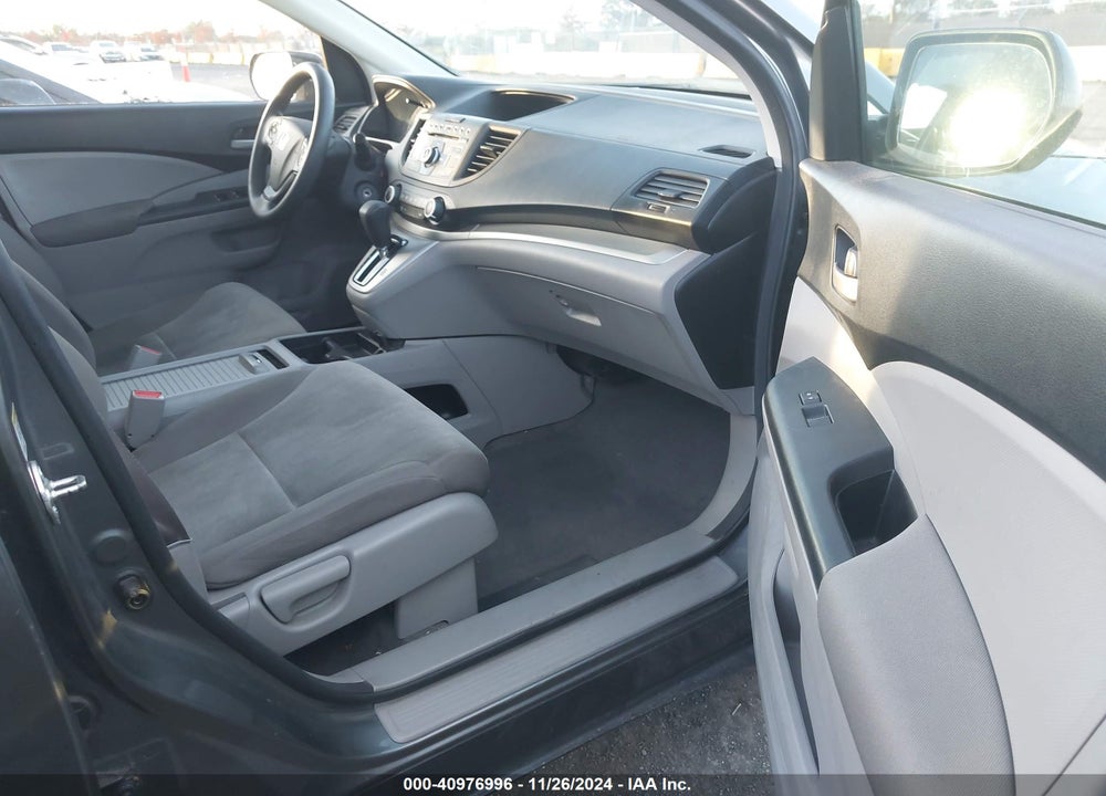 2014 HONDA CR-V LX VIN: 2HKRM4H30EH669378