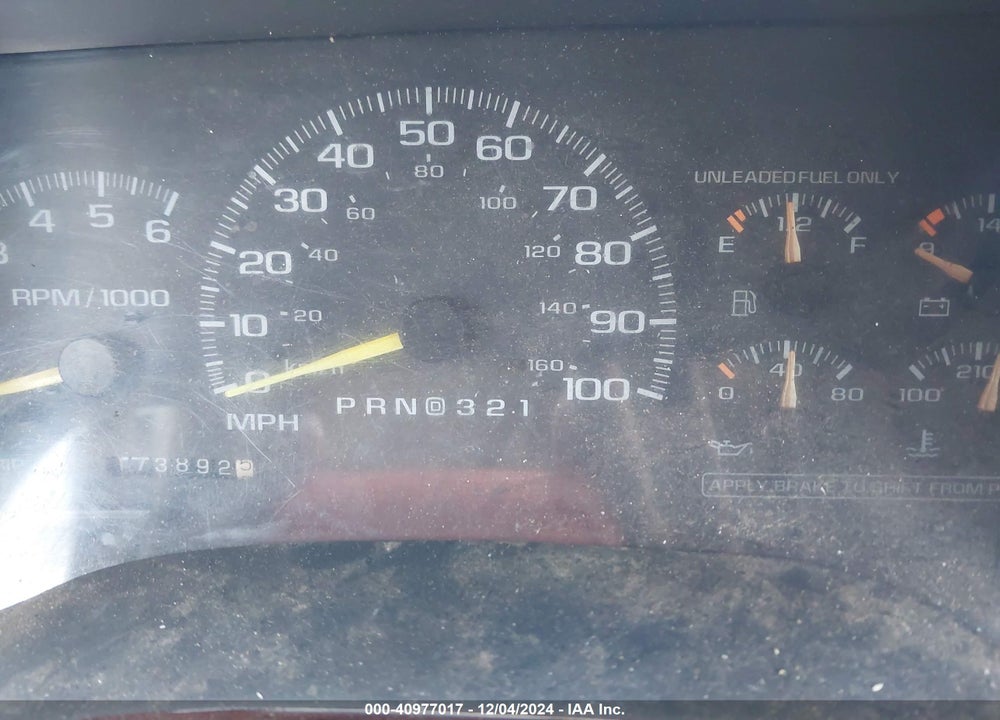 1999 CHEVROLET TAHOE LS VIN: 1GNEK13RXXJ435331