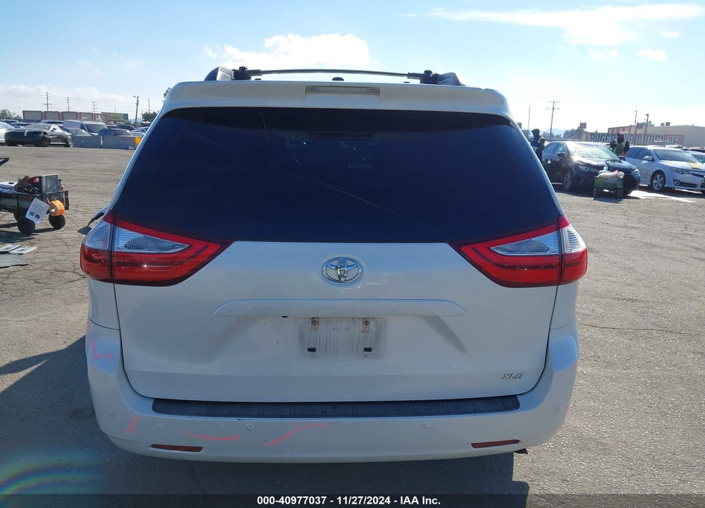 2017 TOYOTA SIENNA XLE LIMITED VIN: 5TDYZ3DC6HS843823
