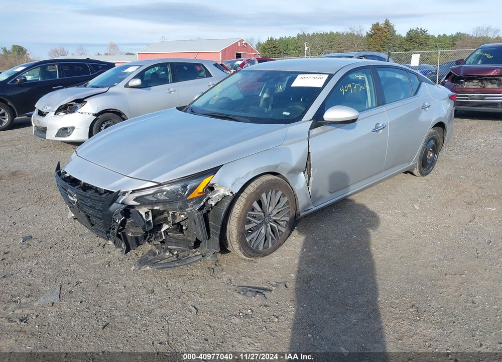 2023 NISSAN ALTIMA SV FWD VIN: 1N4BL4DV2PN385092