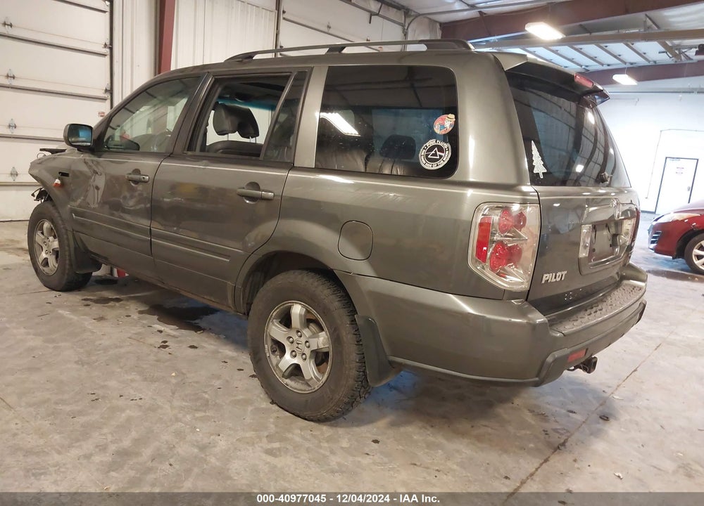 2007 HONDA PILOT VIN: 2HKYF187X7H528523