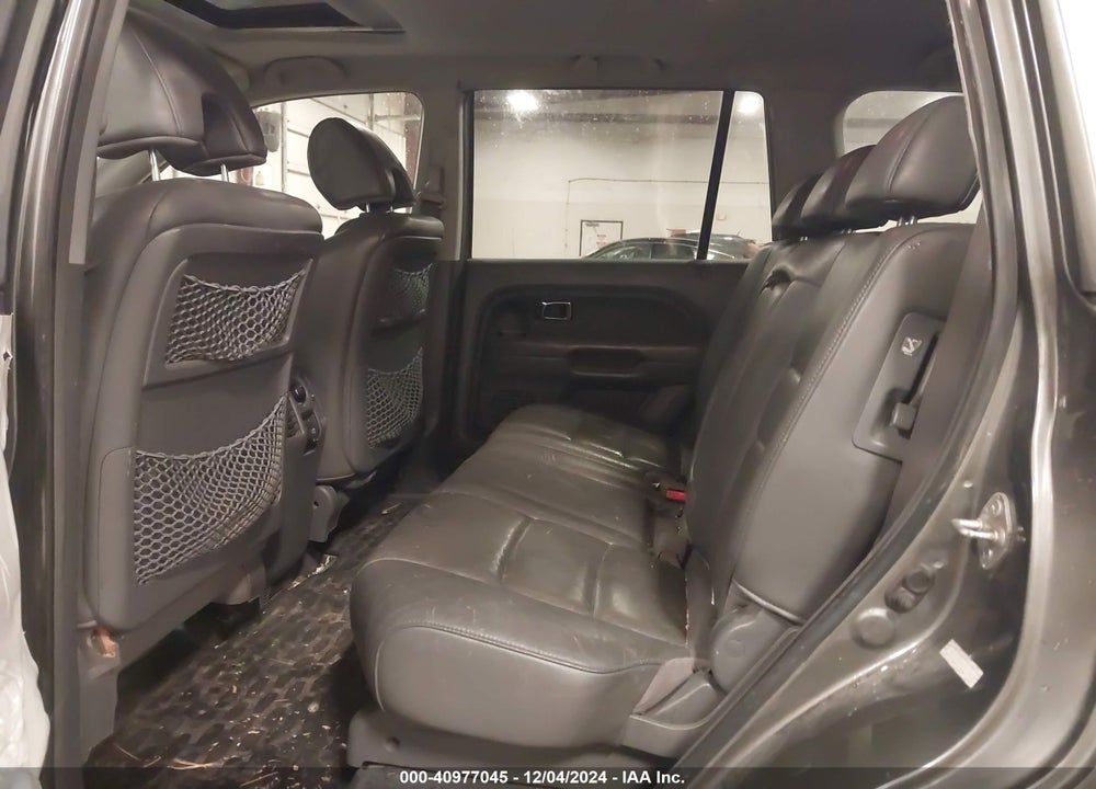 2007 HONDA PILOT VIN: 2HKYF187X7H528523