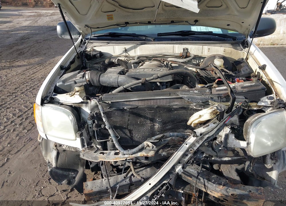 2004 TOYOTA TUNDRA SR5 V8 VIN: 5TBBT44174S447091