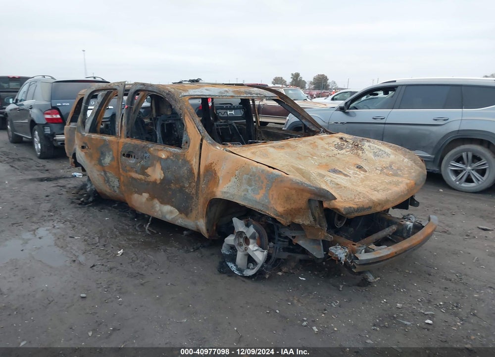 2010 CHEVROLET TAHOE LT VIN: 1GNUCBE04AR224406